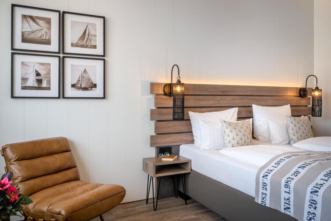 Hotel Yachtclub 4*